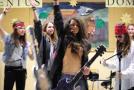 gal/13_14/Orsolyasok_zeneben/_thb_IMGP5105.JPG